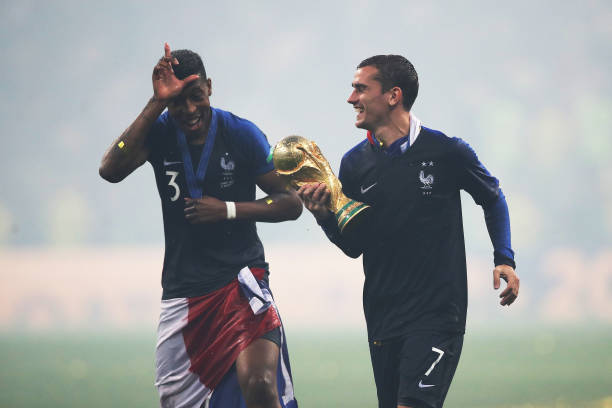 但他及时的 但他及时的